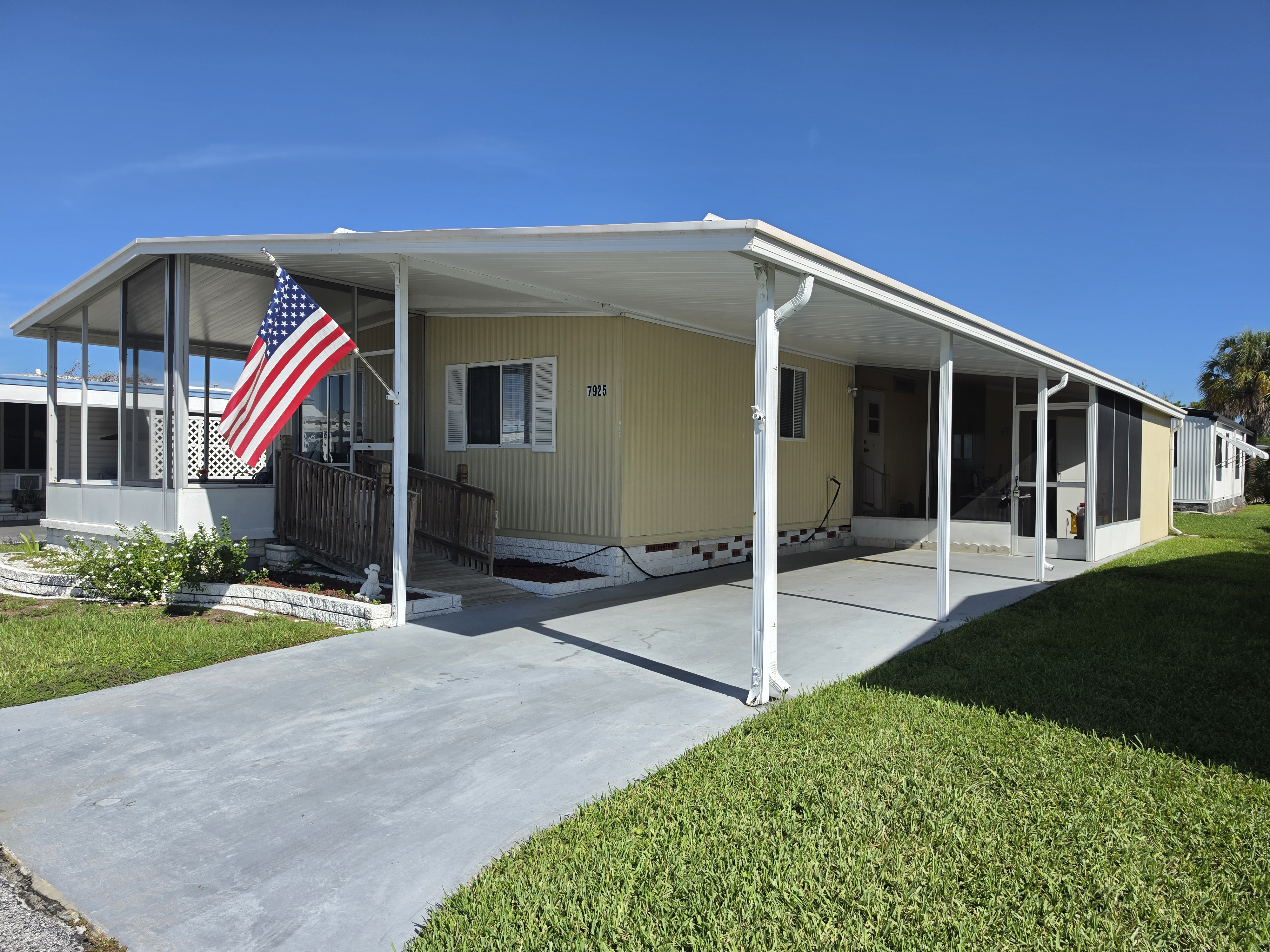 Hudson, FL