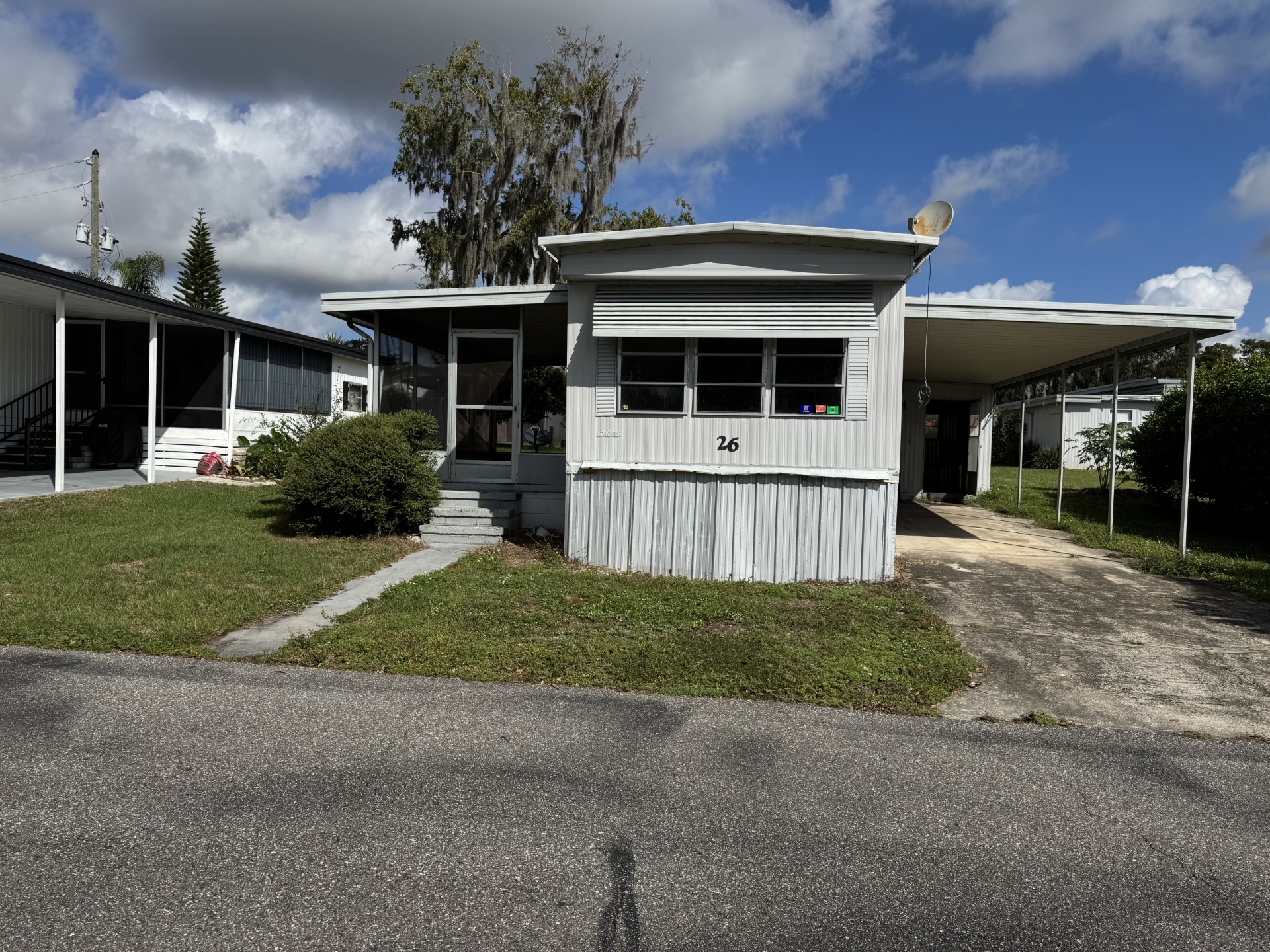 Groveland, FL