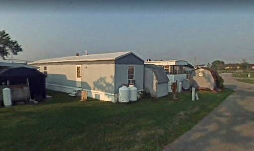 mobile home thumb