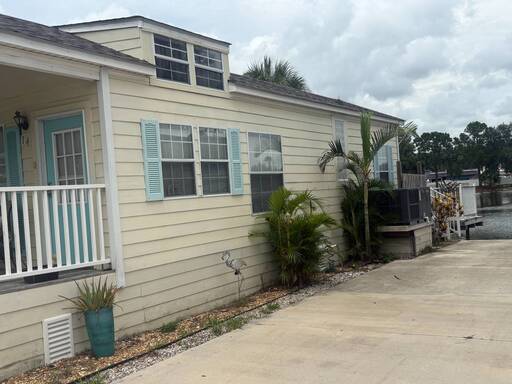 mobile home thumb