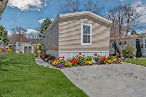 mobile home thumb