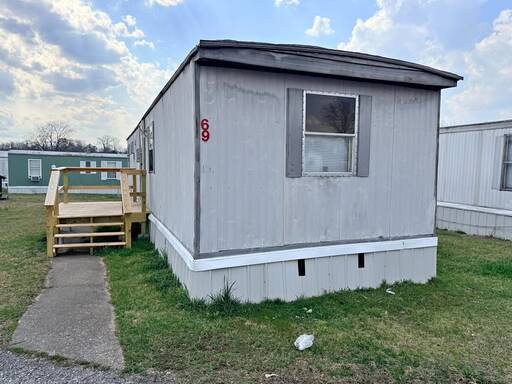 mobile home thumb