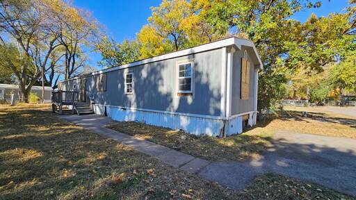 mobile home thumb