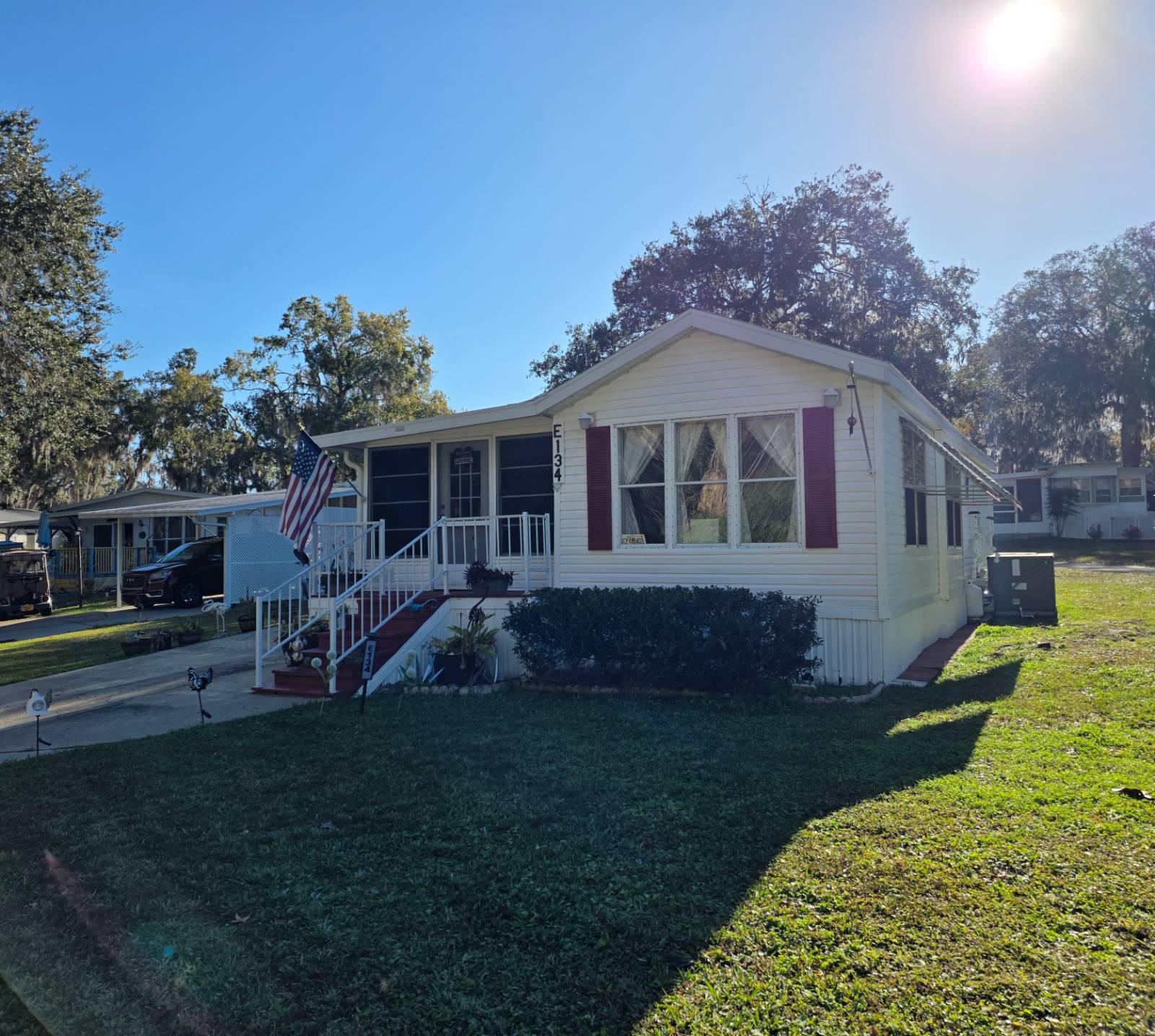 Leesburg, FL