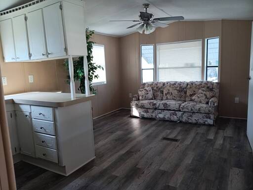 mobile home thumb