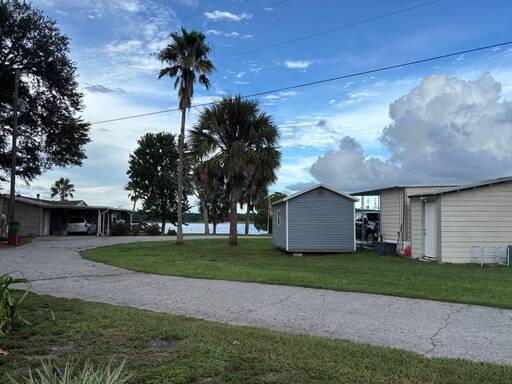 mobile home thumb