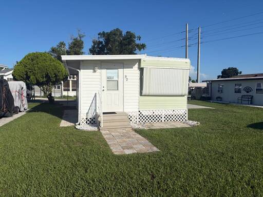mobile home thumb