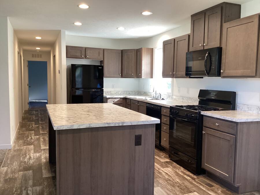 For Sale 12461 Bonnie Lane, Lot 090, Middlebury, IN 46540 Double