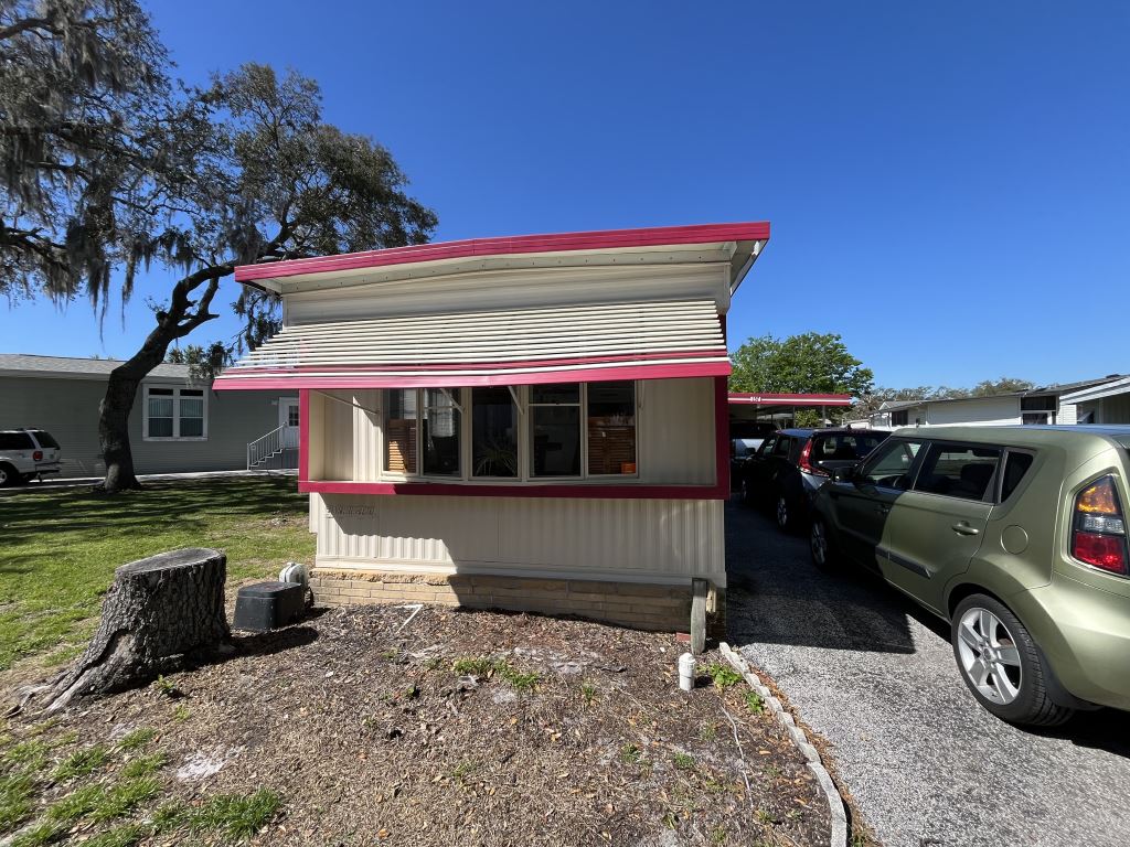 Leesburg, FL