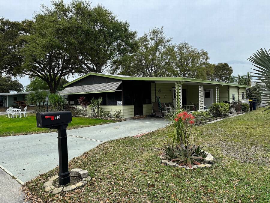 For Sale 916 Westside Ridge Blvd, Auburndale, FL 33823 Double Wide