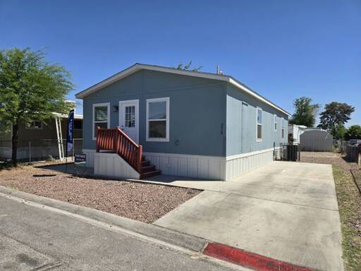mobile home thumb