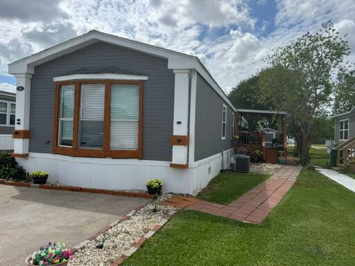 mobile home thumb