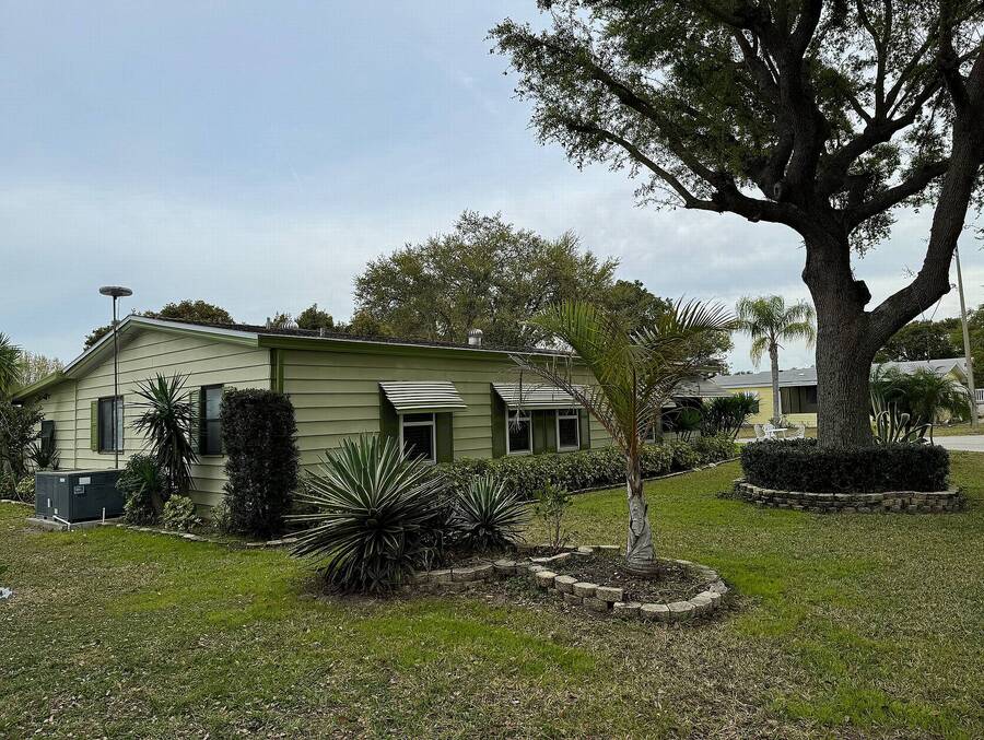 For Sale 916 Westside Ridge Blvd, Auburndale, FL 33823 Double Wide