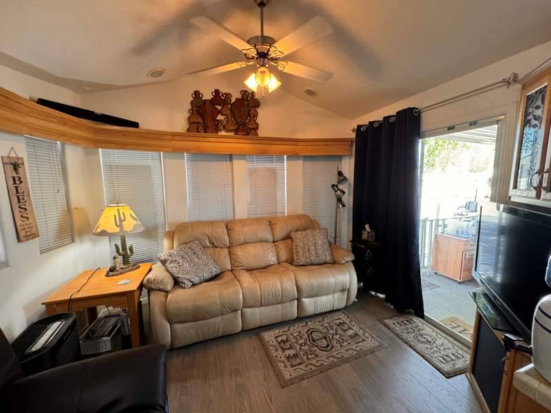 For Sale 261 Juniper Ave, Yuma, AZ 85365 Single Wide, 1 Bed, 1 Bath