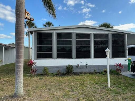 mobile home thumb