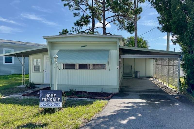 Tavares, FL