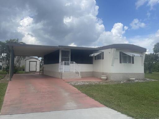 mobile home thumb