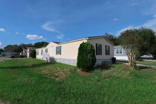 mobile home thumb