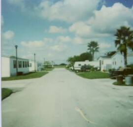 mobile home thumb