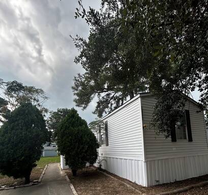 mobile home thumb