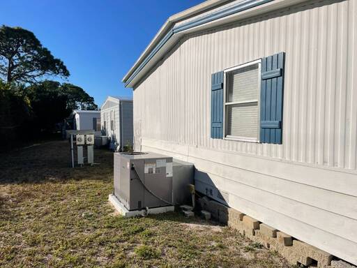 mobile home thumb