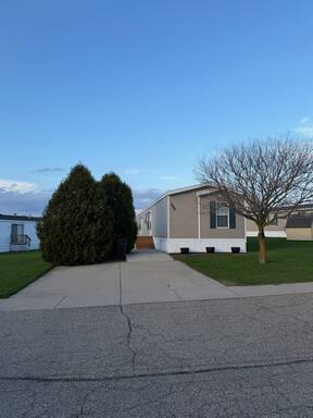 mobile home thumb