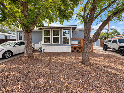 mobile home thumb