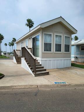 mobile home thumb
