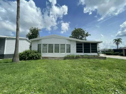 mobile home thumb