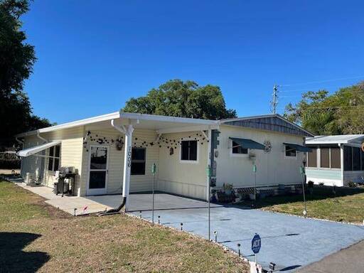 mobile home thumb