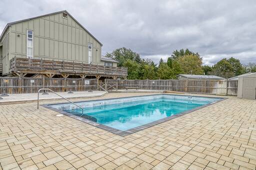 community home thumb