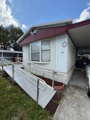 mobile home thumb