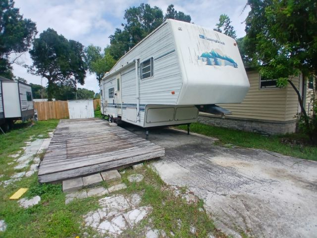 Largo, FL
