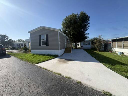 mobile home thumb
