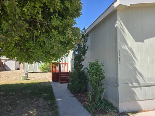 mobile home thumb