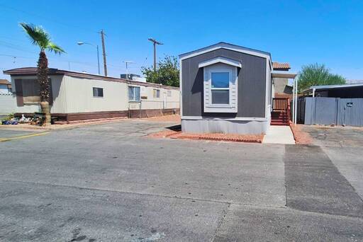 mobile home thumb