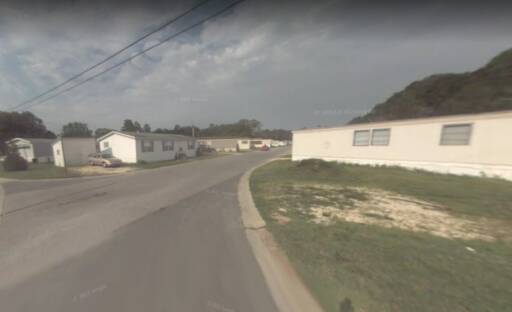 mobile home thumb