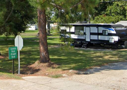 mobile home thumb