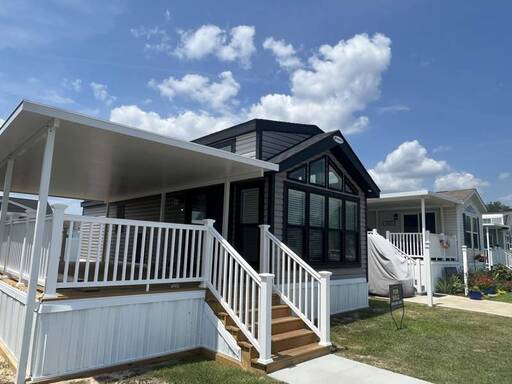 mobile home thumb