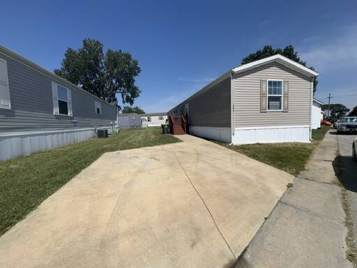 mobile home thumb