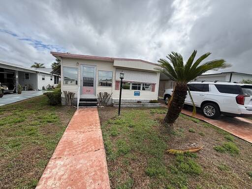 mobile home thumb