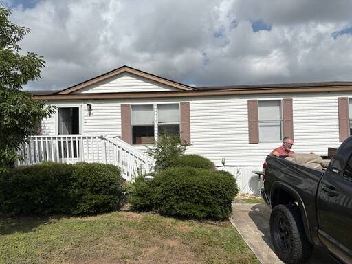 mobile home thumb