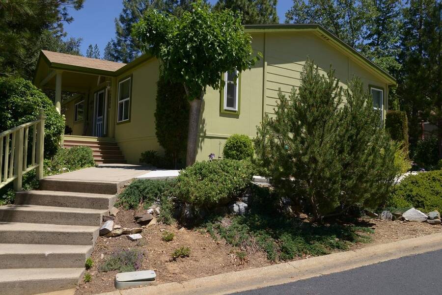 Murphys Diggins Mobile Home Park 216 Tom Bell Road, Murphys, CA 95247