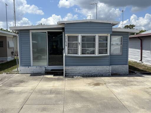 mobile home thumb