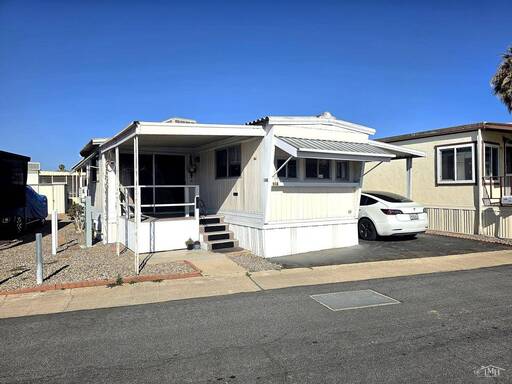 mobile home thumb
