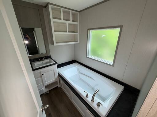 mobile home thumb