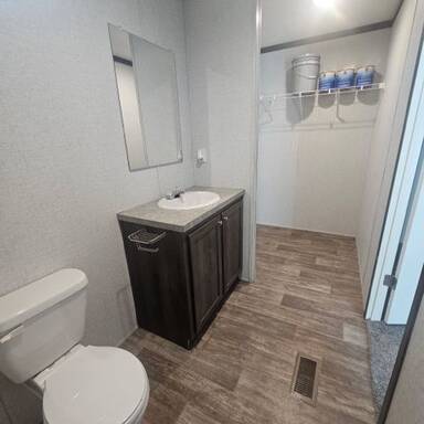 mobile home thumb
