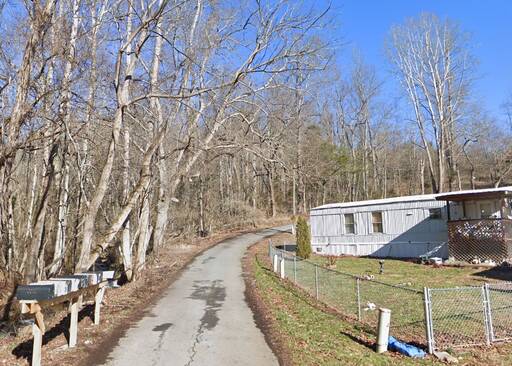 mobile home thumb