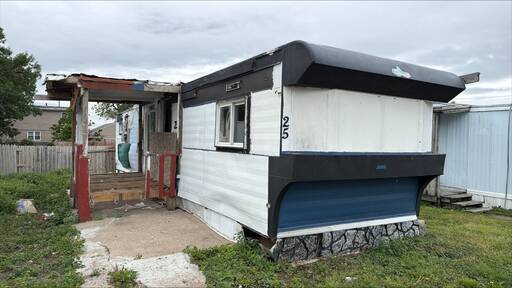 mobile home thumb