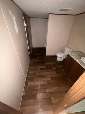 mobile home thumb